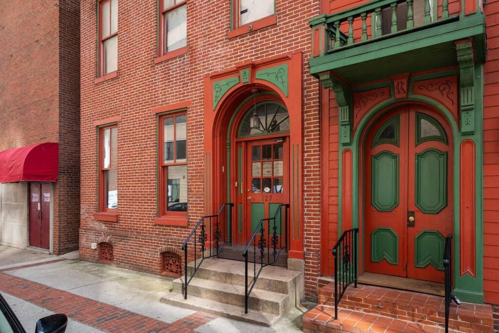Downtown Hbg Gem: 2br Apartment