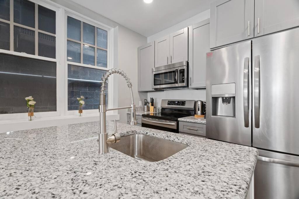 Downtown Hbg Gem: 2br Apartment Harrisburg